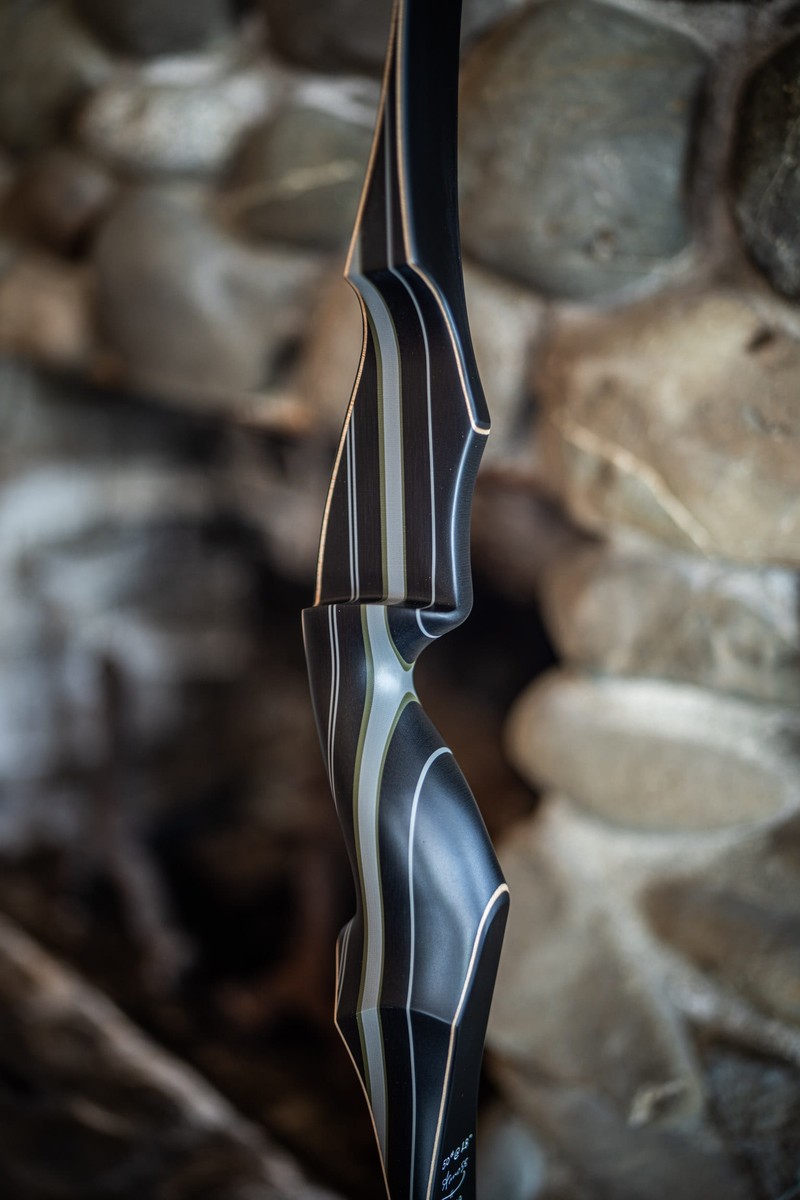 SN# 25148 Rare CUSTOM G10/Micarta Damon Howatt MAMBA ELITE (Custom Black Micarta + Green / Grey G10 Multi-Layered + Black Glass) RH 50# (58" AMO) 10/10 NEW (RARE, ONLY 1 IN STOCK — READY TO SHIP)